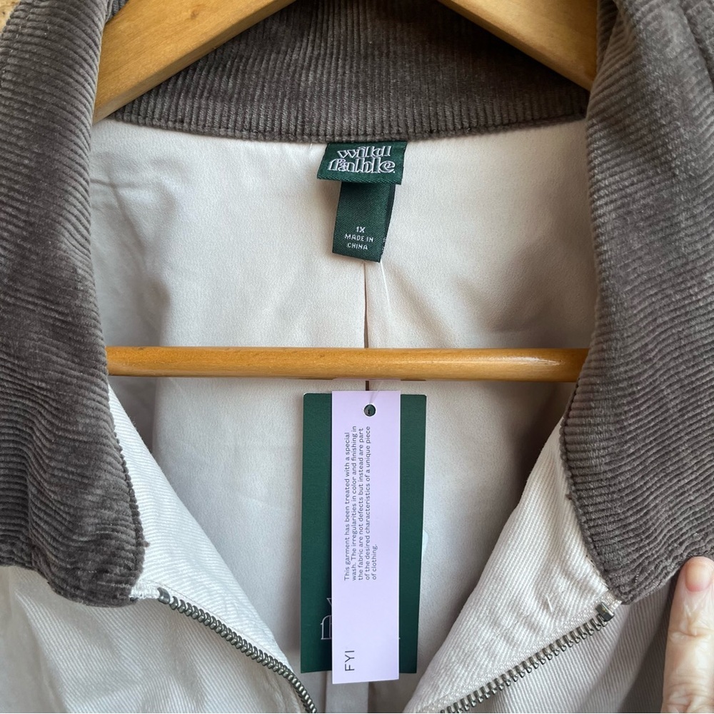 Wild Fable Women's Twill 90's Barn Field Jacket - Tan 1X - Picture 3 of 4